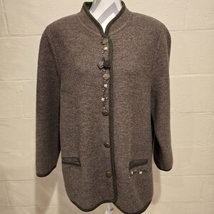 Vintage BOOS Pure New Wool Jacket With Edelweiss Embroidery Brown Size 46.